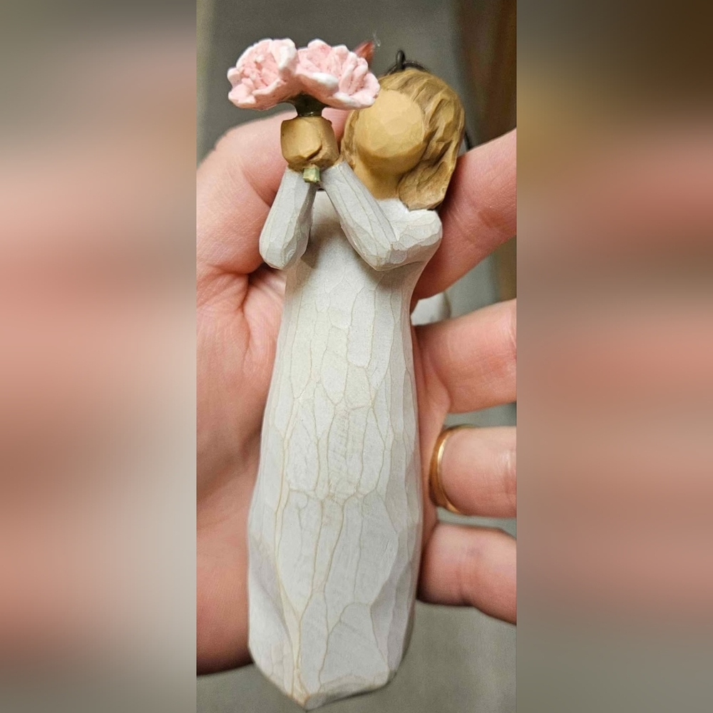 Willow Tree Thank You 4" Angel with Flowers Figurine